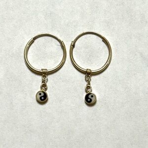 Vintage 90s Sterling Silver Yin Yang Hoop Earrings